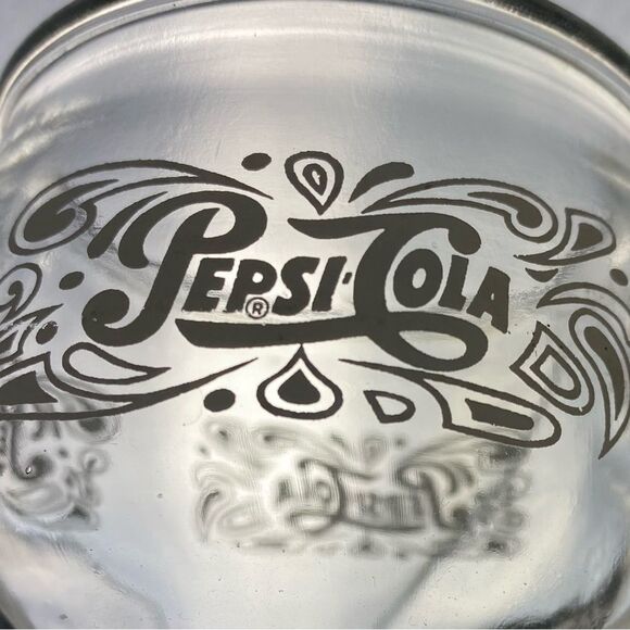 Pepsi Cola Glasses Vintage 1970 - SET of TWO Glass Mugs - Picture 5 of 8